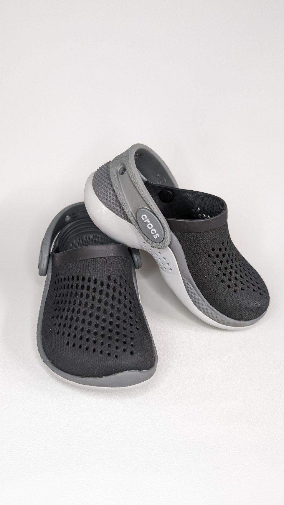 Crocs LiteRide Clogs C7 - Anue